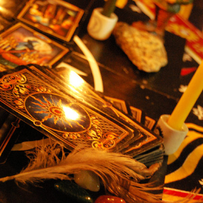 Tarot card reading