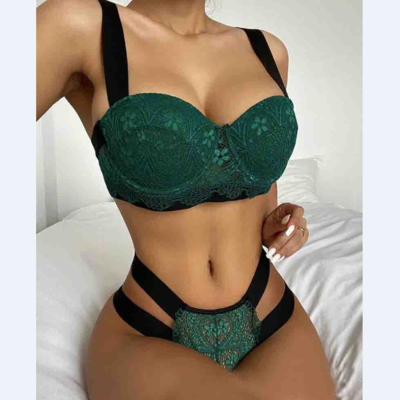 Sweet women's lingerie bikinis set
