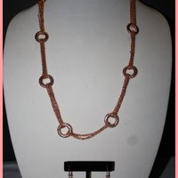 Beautiful Rose Gold Circles Necklace & Earrings - Thumbnail 2