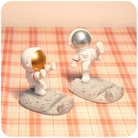 Astronaut creative mobile phone holder - Thumbnail 5