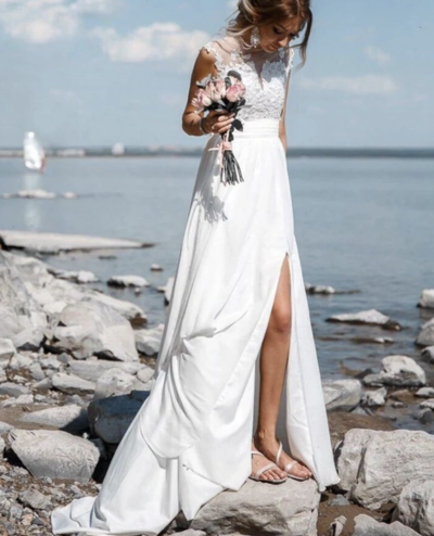 Beach Wedding Dresses Bridal Gown with Lace