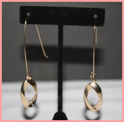 Gold oval twist drop earrings
