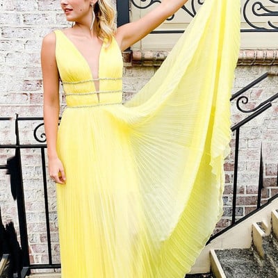 Sp1209,daffodil stylish long prom dress plunging neckline yellow dress with beaded