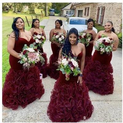 Burgundy bridesmaid dresses sweetheart neckline ruched ruffles mermaid floor length plus size maid of honor gown country wedding wear