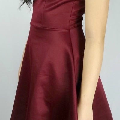 Dance with me, burgundy