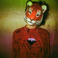 SNOW/CREAM DIAMOND necklace - Thumbnail 1