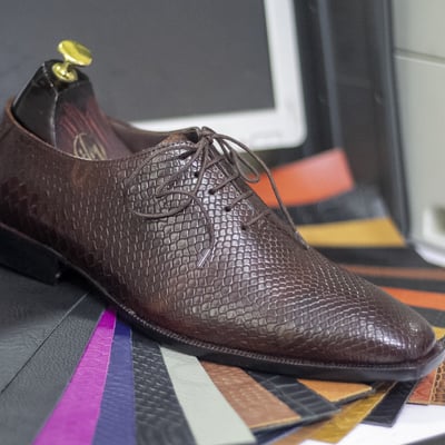 Handmade whole cut python shoes, brown tan oxfords men dress python shoes - Thumbnail 3