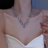 Tassel Collarbone Luxury Women Fashion European Sparkling Necklace - Thumbnail 3