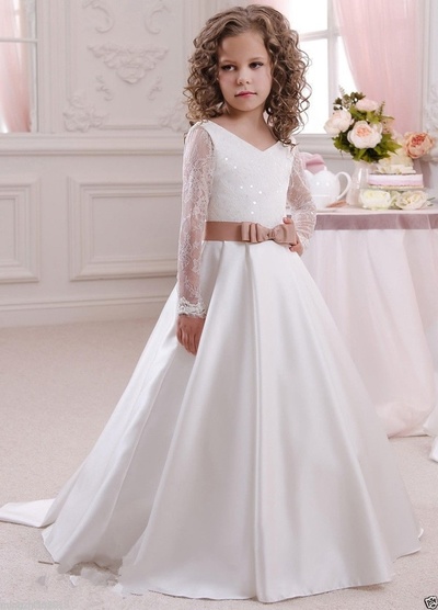 White Long Sleeve Lace V neckline Holy First Communion Dresses for Girls with Sashes Train Flower Girl Dresses for Weddings，1296