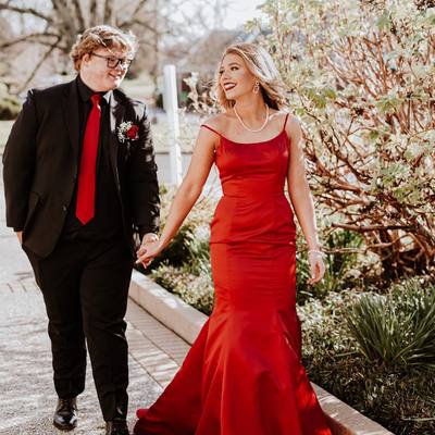 Simple mermaid scoop neck red satin long prom dresses evening dresses - Thumbnail 1