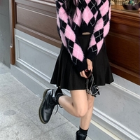 Cute Girl American College Style Hot Girl Diamond Shaped Contrast Black Pink V Neck Short Small Knit Sweater - Thumbnail 1