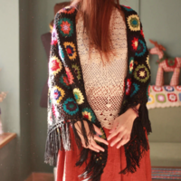 RETRO FLOWERS TASSET CAPE - Thumbnail 4