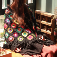 RETRO FLOWERS TASSET CAPE - Thumbnail 5