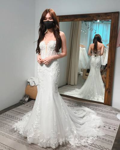 Charming Mermaid Sweetheart White Tulle Wedding Dresses with Lace Appliques