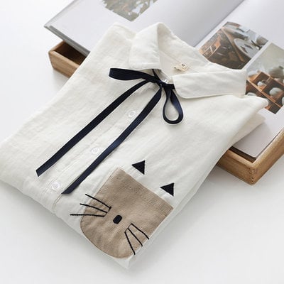 Cute cat packet embroidered cotton long sleeve white shirt