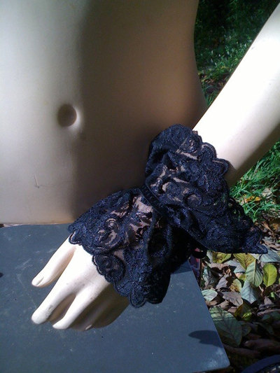 black victorian, gothic lolita inspired lace cuffs