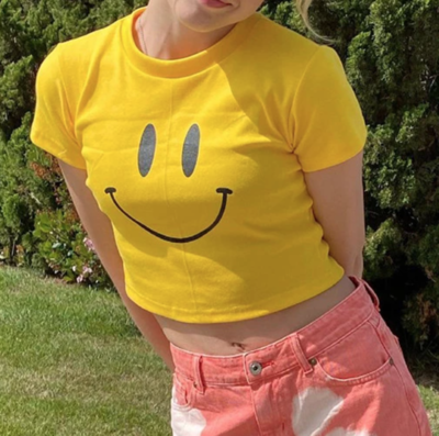 SMILEY FACE CROP TOP
