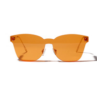 One-piece lens fashion sunglasses - Thumbnail 4