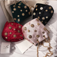 Women's Shoulder Bags Bucket Bag Elegant Velvet  - Thumbnail 3