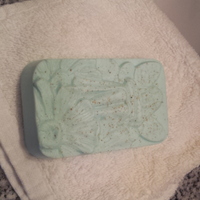 The Garden Fairy goat's milk glycerin bar in English Gardens fragrance - Thumbnail 2