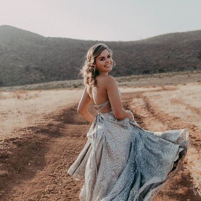 New a-line halter cross back silver long sparkly prom evening dresses，803 - Thumbnail 2