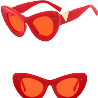 Big frame cat eye sunglasses - Thumbnail 3