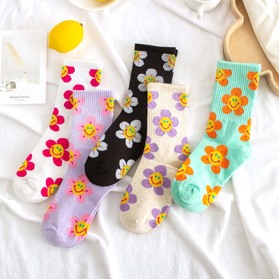 HAPPY KAWAII FLOWERS SOCKS ( SET / 5 Pairs ) 