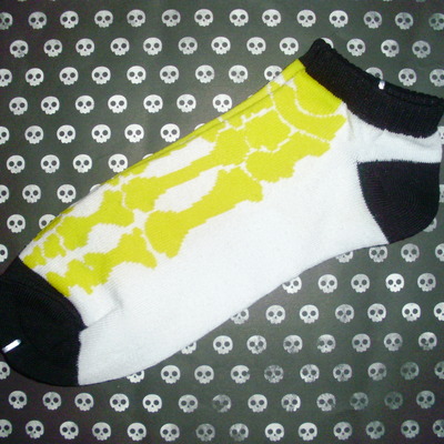 Skeleton feet socks (yellow)