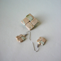 Pin & Earring Gift Set - Peach, Pistachio and Lemon Upcycled Pastel Wrapping Paper - Thumbnail 1