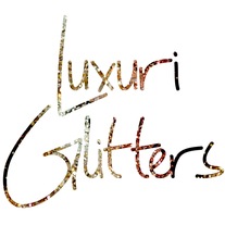 Luxuri Glitters