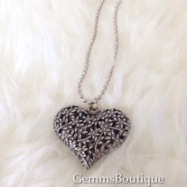 Gemms Boutique