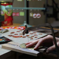 Avatar close up of saw