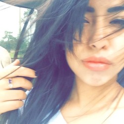 Tumblr ner8c8lf5f1qfbzayo1 400