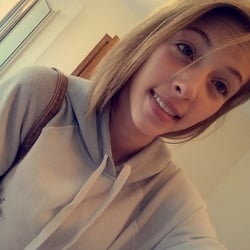 Snapchat 4371688937922757760