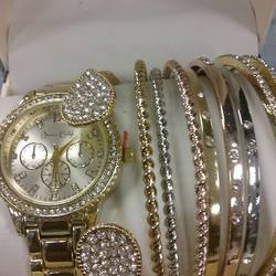 Big faced mixed media 29.99