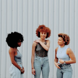 Tumblr o7vtehef1r1v5g7gpo2 250