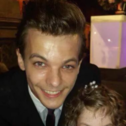 Tumblr nszlrgc6ps1rq7t5eo7 r1 250