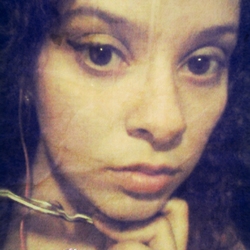 Tumblr my1khdwpbx1roo4gno1 1280