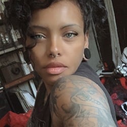 32de2855 39e7 4e6c 85c4 d586e1c42789