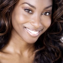 Mckeelrobins headshot