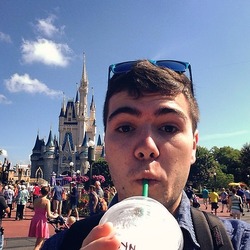 Tumblr n6p9t32tc11r2gjqeo1 500